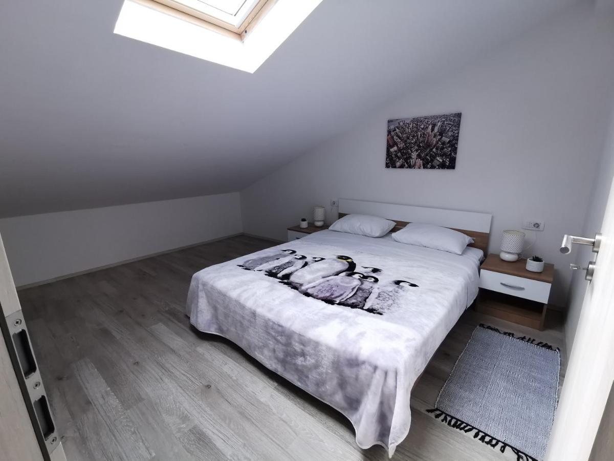Apartments Rita Nemira Omiš Eksteriør billede