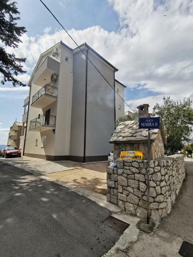 Apartments Rita Nemira Omiš Eksteriør billede